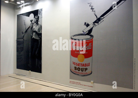 Andy Warhol presentano alla casa d'aste Christie's, Manhattan New York City Foto Stock