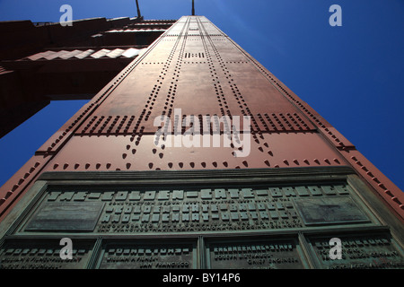 Torre Sud Golden Gate Bridge di San Francisco Stati Uniti SAN FRANCISCO STATI UNITI D'AMERICA 06 Luglio 2009 Foto Stock