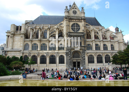 St Eustache chiesa vicino a Les Halles, Parigi Francia Foto Stock