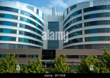 La Queen Elizabeth Hospital, Selly Oak, Birmingham. Aperto nell'estate 2010. Foto Stock