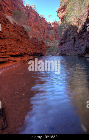 Waterhole in Weano Gorge, Karilini National Park, Pilbara, Australia occidentale Foto Stock