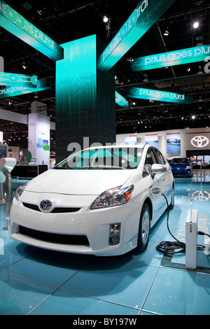 Detroit, Michigan - La Toyota Prius Plug-in hybrid sul display al North American International Auto Show. Foto Stock