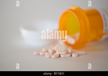 Il Warfarin (questi quelli fabbricati da Taro) pillole. Foto Stock