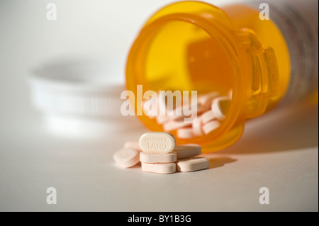 Il Warfarin (questi quelli fabbricati da Taro) pillole. Foto Stock