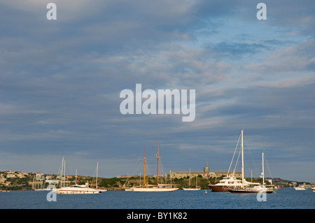 Spagna, Menorca, Mahon. Vista da Mahon attraverso La Mola Fortezza Foto Stock