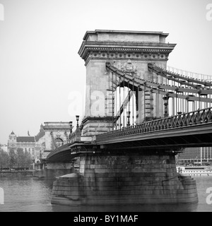 Ponte delle catene di Szechenyi Foto Stock