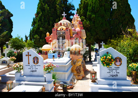 Tomba decorativi in pietra di testa - Naxos greco isole Cicladi Foto Stock