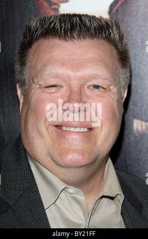 JOEL MCKINNON MILLER DEL GRANDE AMORE DI LOS ANGELES PREMIERE DELLA SERIE HBO WEST HOLLYWOOD Los Angeles California USA 12 Gennaio 20 Foto Stock