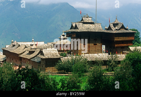 India, Himachal Pradesh, Sutlej Valley, Sarahan. L antico (ma sostanzialmente ricostruito nei primi anni del Novecento) Tempio Bhimakali Foto Stock