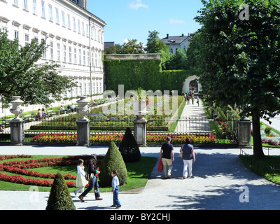 MIRABELL PALACE GARDENS Salzburg Austria Salzburg Austria Salzburg Austria 02 Settembre 2010 Foto Stock