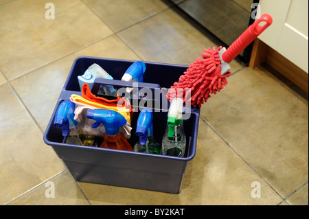 I prodotti di pulizia per la casa Foto Stock