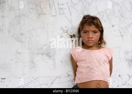 Colombia residente della comunità di Mechoacan che confina il Drummond miniera di carbone in Guajiraprovince , Colombia. Foto Stock