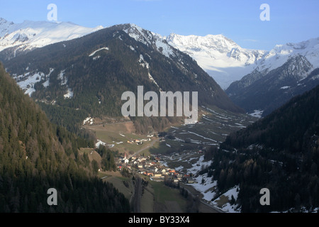 Vista dal ponte Europa in Austria. Foto Stock