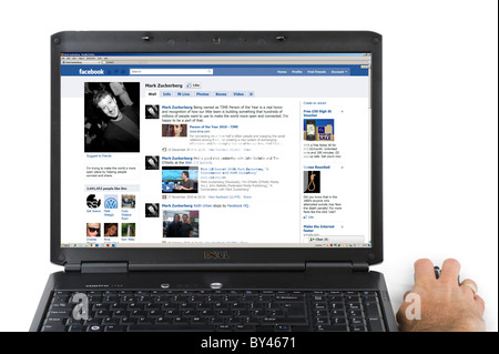 Mark Zuckerberg della pagina (fondatore di Facebook) su Facebook il sito di social networking Foto Stock