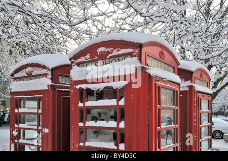 Telefono tradizionale scatola NEL REGNO UNITO Foto Stock