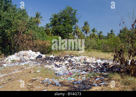 Scarto-heap su Koh Poda Island Foto Stock