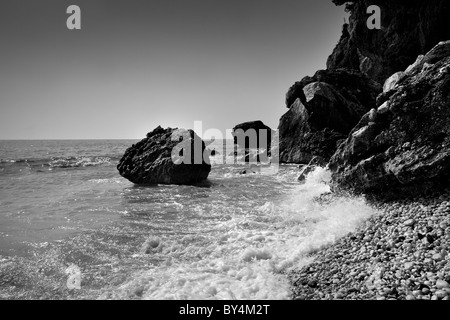 Vista sul mare mediterraneo, Sardegna, Italia Foto Stock