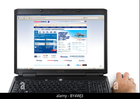 La prenotazione di un volo su American Airlines sito web, STATI UNITI D'AMERICA Foto Stock