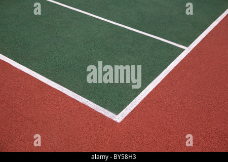 Svuotare il campo da tennis Foto Stock