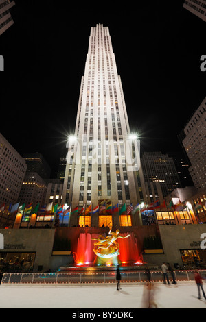 Glide al Rockefeller Center di New York. Foto Stock