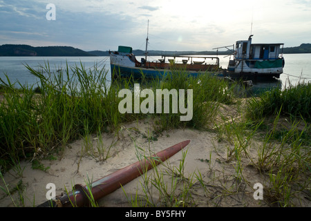 Playa del Sol sul Rio Parana a San Ignacio, Misiones, Argentina. Foto Stock