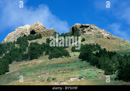 Pico de Ana Ferreira, il 283-m picco vulcanico sull'isola atlantica di Porto Santo Foto Stock