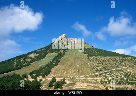 Pico de Ana Ferreira, il 283-m picco vulcanico sull'isola atlantica di Porto Santo Foto Stock