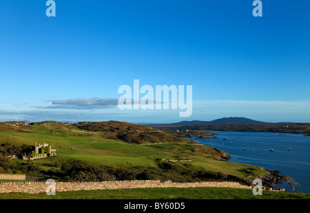 Clifden Castello (1813) sulla strada del cielo, Connemara, nella contea di Galway, Irlanda Foto Stock