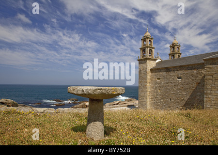 Chiesa di pellegrinaggio dal XVII secolo, Nuestra Senora de la Barca, Muxia, Mugia, Via di San Giacomo, Camino de Santiago, pellegrina Foto Stock