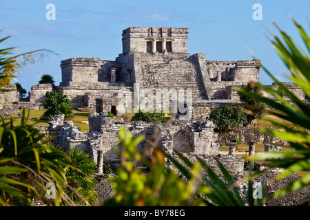 El Castillo, Tulum, rovine maya sulla penisola dello Yucatan, Messico Foto Stock