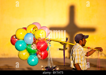Xvi secolo San Cristobal Cattedrale di San Cristobal de las Casas, Chiapas, Messico Foto Stock