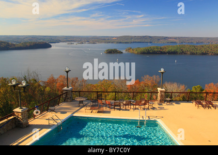 Piscina presso il Lodge, Lake Guntersville Resort parco statale, Guntersville, Alabama, STATI UNITI D'AMERICA Foto Stock