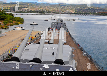 Torrette mitragliatrici USS Missouri Memorial a Pearl Harbor Pacific National Monument Hawaii Ford Field Foto Stock