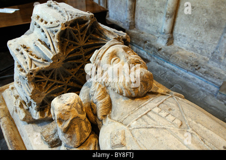 La tomba di Re Athelstan in Malmesbury Abbey Foto Stock