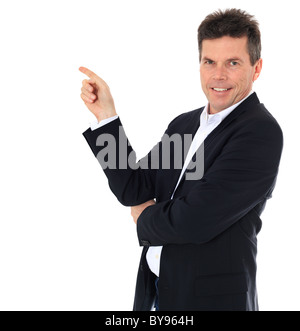 Attraente uomo di mezza età rivolto di lato. Tutto su sfondo bianco. Foto Stock
