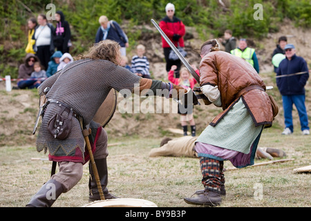 Viking battaglia rievocazione a Hemsby Foto Stock