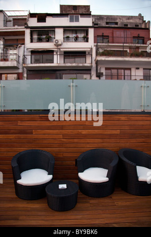 Una lounge sul tetto al costoso hotel Algodon Mansion nella classe superiore quartiere di Recoleta in Buenos Aires, Argentina. Foto Stock