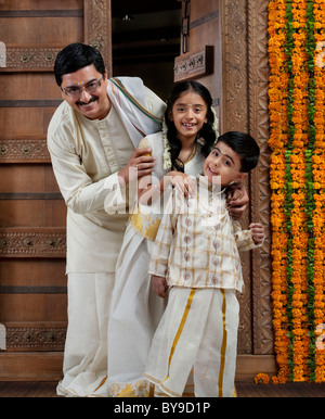 Ritratto di un Sud famiglia indiana Foto Stock
