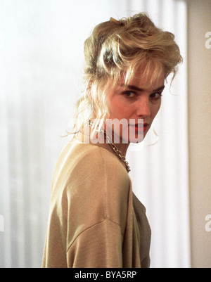 Basic instinct Anno : 1992 - usa Direttore : Paul Verhoeven Sharon Stone Foto Stock