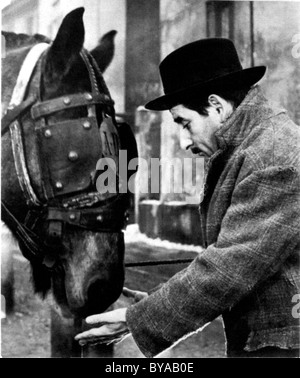 Il cappotto Anno : 1952 Italia Direttore : Alberto Lattuada Renato Rascel Foto Stock