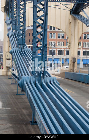 La Smithfield Street ponte che attraversa il fiume Monongahela a Pittsburgh, Pennsylvania, STATI UNITI D'AMERICA Foto Stock