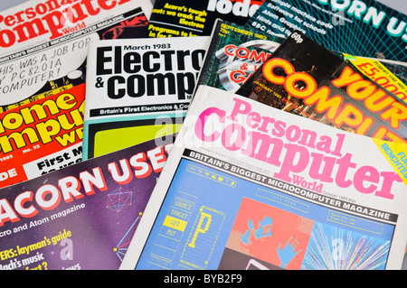 Selezione di riviste di informatica dal 1983 Foto Stock
