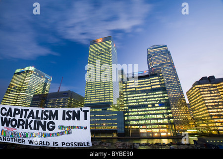 Settore bancario e finanziario edifici a Canary Wharf a Londra REGNO UNITO Foto Stock