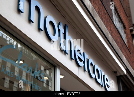 Ramo di I Mothercare, Oxford Street, Londra Foto Stock