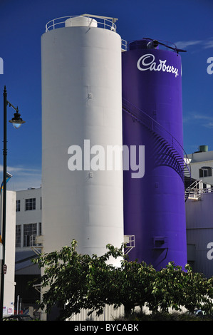 Il Cadbury World da Anzac Square Gardens, Dunedin, Regione di Otago, Isola del Sud, Nuova Zelanda Foto Stock