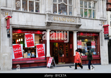 Mappa Stanfords e viaggi Bookshop, Long Acre, Covent Garden, Londra, Inghilterra, Regno Unito Foto Stock