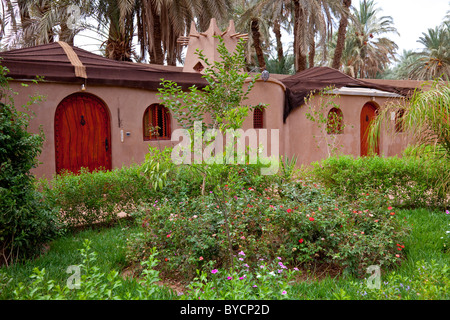 Edifici e architettura in Hotel Riad Lamane a Zagora, Marocco, Africa del Nord. Foto Stock