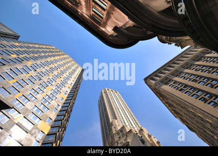 Edifici alti nel Quartiere Finanziario di New York City. Foto Stock