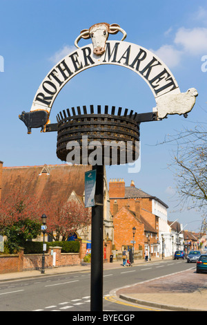 Rother segno di mercato, Rother Street, Stratford-upon-Avon, Warwickshire, Inghilterra, Regno Unito, Europa Foto Stock