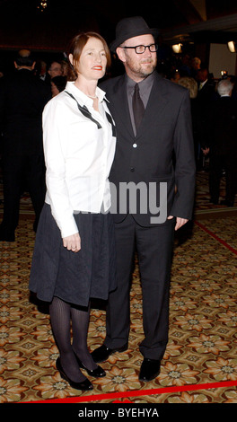 Valerie Faris e Jonathan Dayton annuale 59Directors Guild of America Award, svoltasi presso la struttura Hyatt Regency Century Plaza Hotel Foto Stock